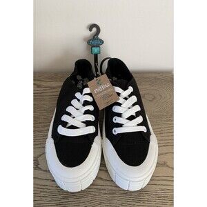NWT MadPaw Chunky Black Platform Canvas Low Top Casual Sneakers- Size 8